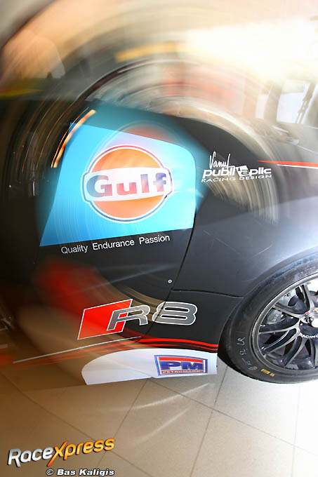 Gulf Blancpain Endurance Series Max Koebolt Audi R8 LMS ultra van het Belgian Audi Club Team WRT